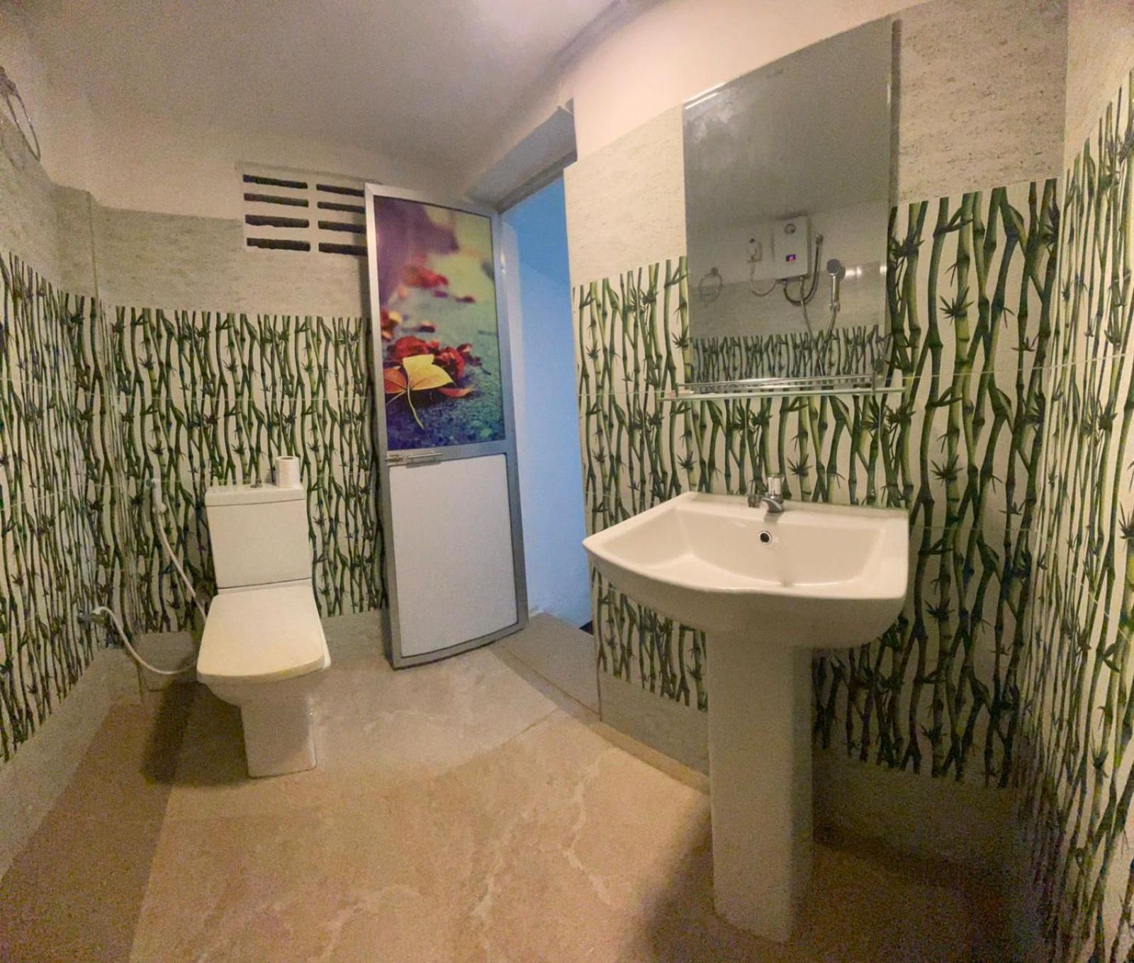 Lake Classical Guest House キャンディー エクステリア 写真